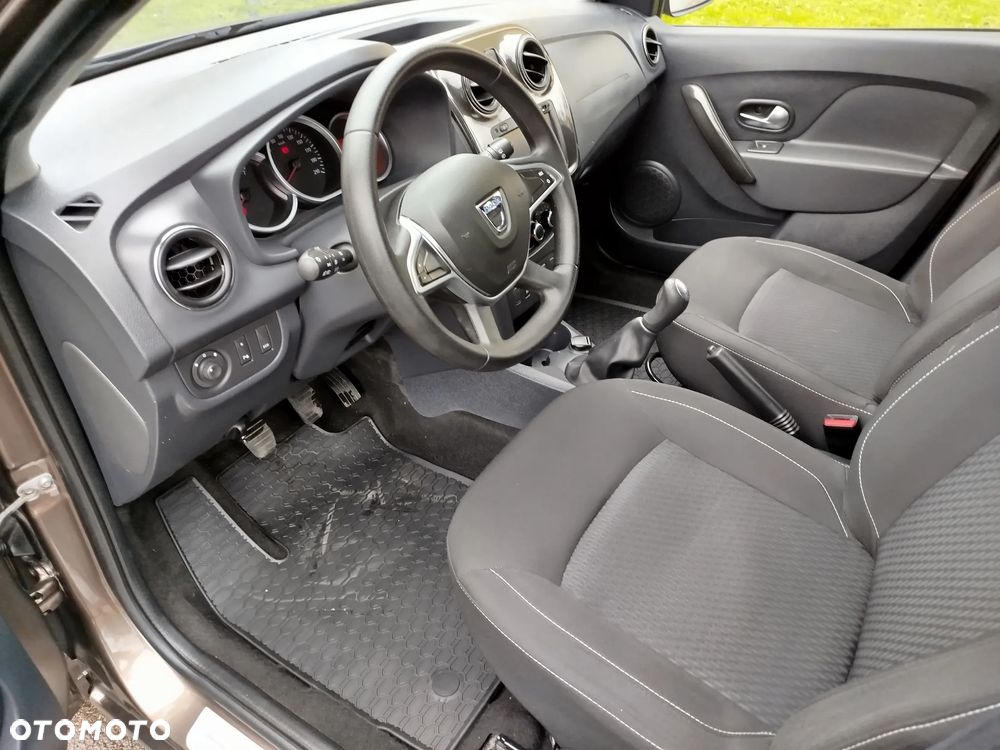 Dacia Logan MCV TCe 90 S&S Prestige - 21