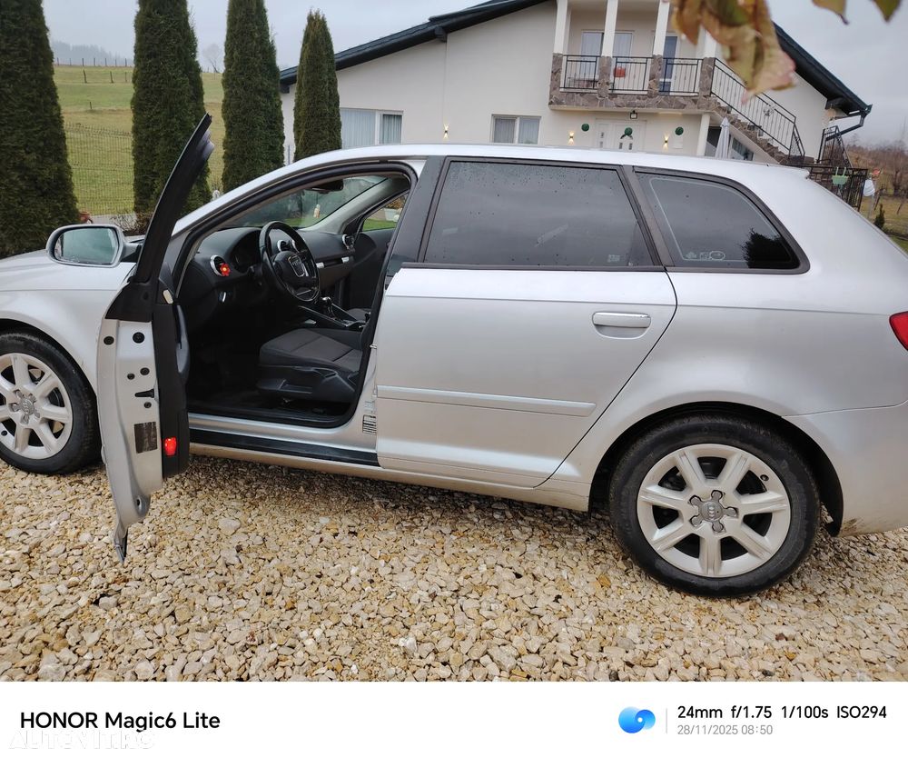 Audi A3 1.6 TDI clean Stronic Ambiente - 8