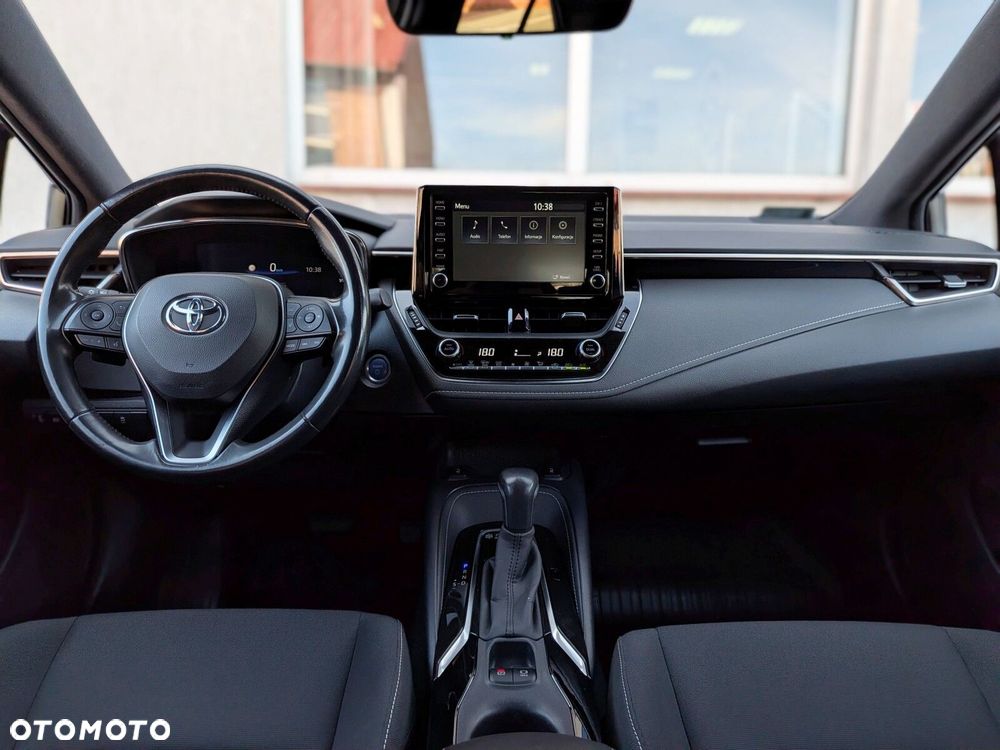Toyota Corolla - 17