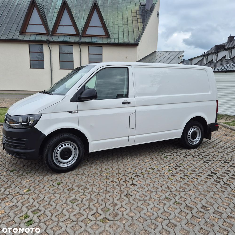 Volkswagen Transporter - 9