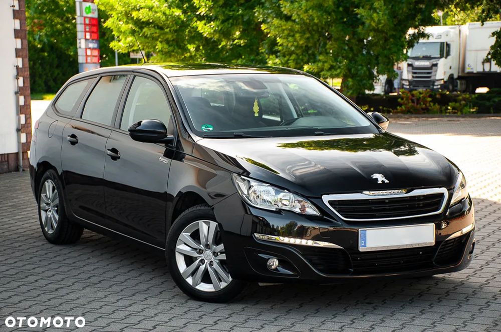 Peugeot 308 BlueHDi 150 Automatik Stop & Start Allure - 17