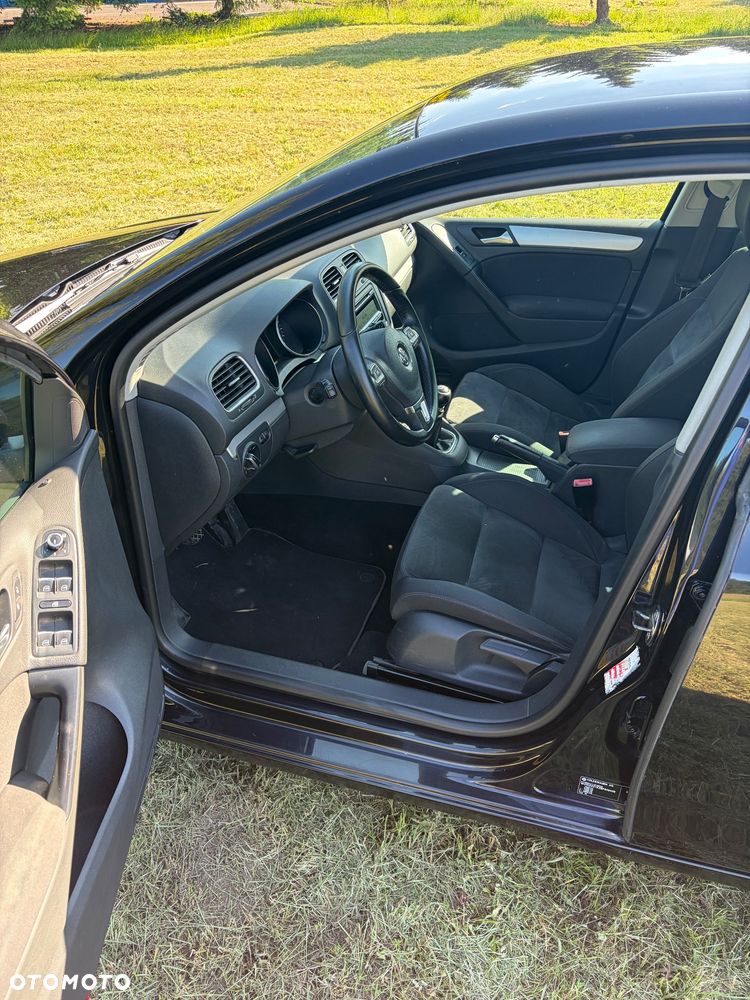 Volkswagen Golf 2.0 TDI Highline - 11