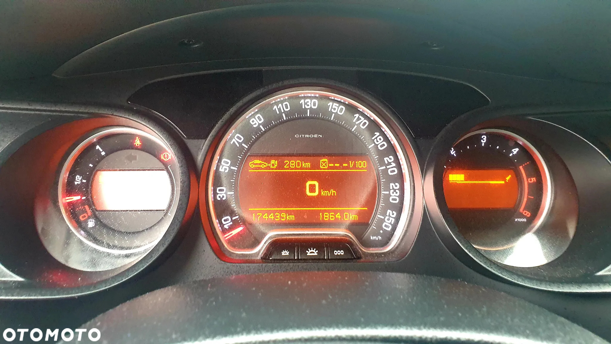 Citroën C5 2.0 HDi Confort - 10