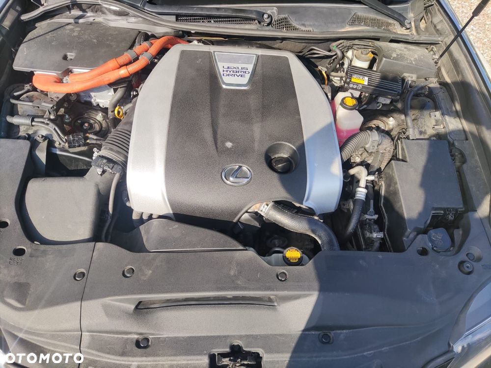 Lexus GS - 18
