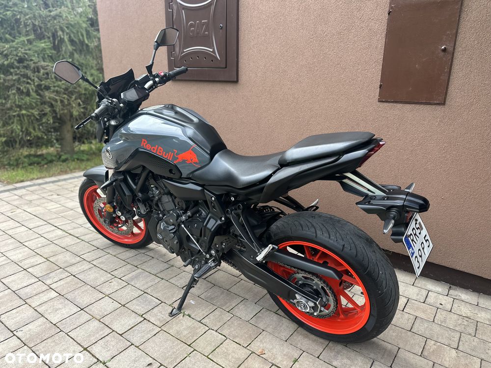 Yamaha MT - 15