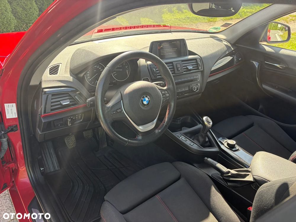 BMW Seria 1 114i Sport Line - 36