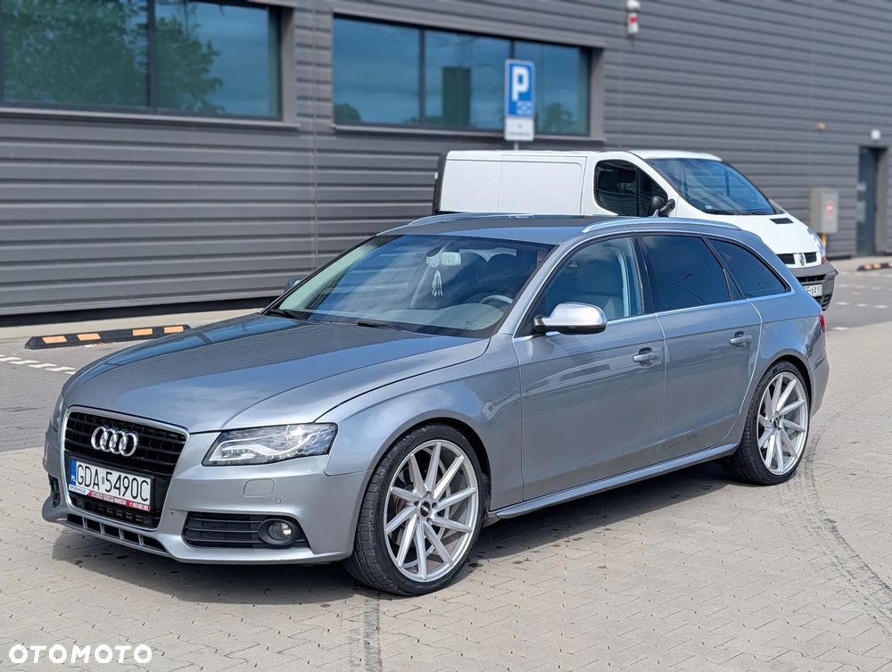 Audi A4 Avant 3.0 TDI DPF clean diesel quattro tiptron S line Sportpaket - 3