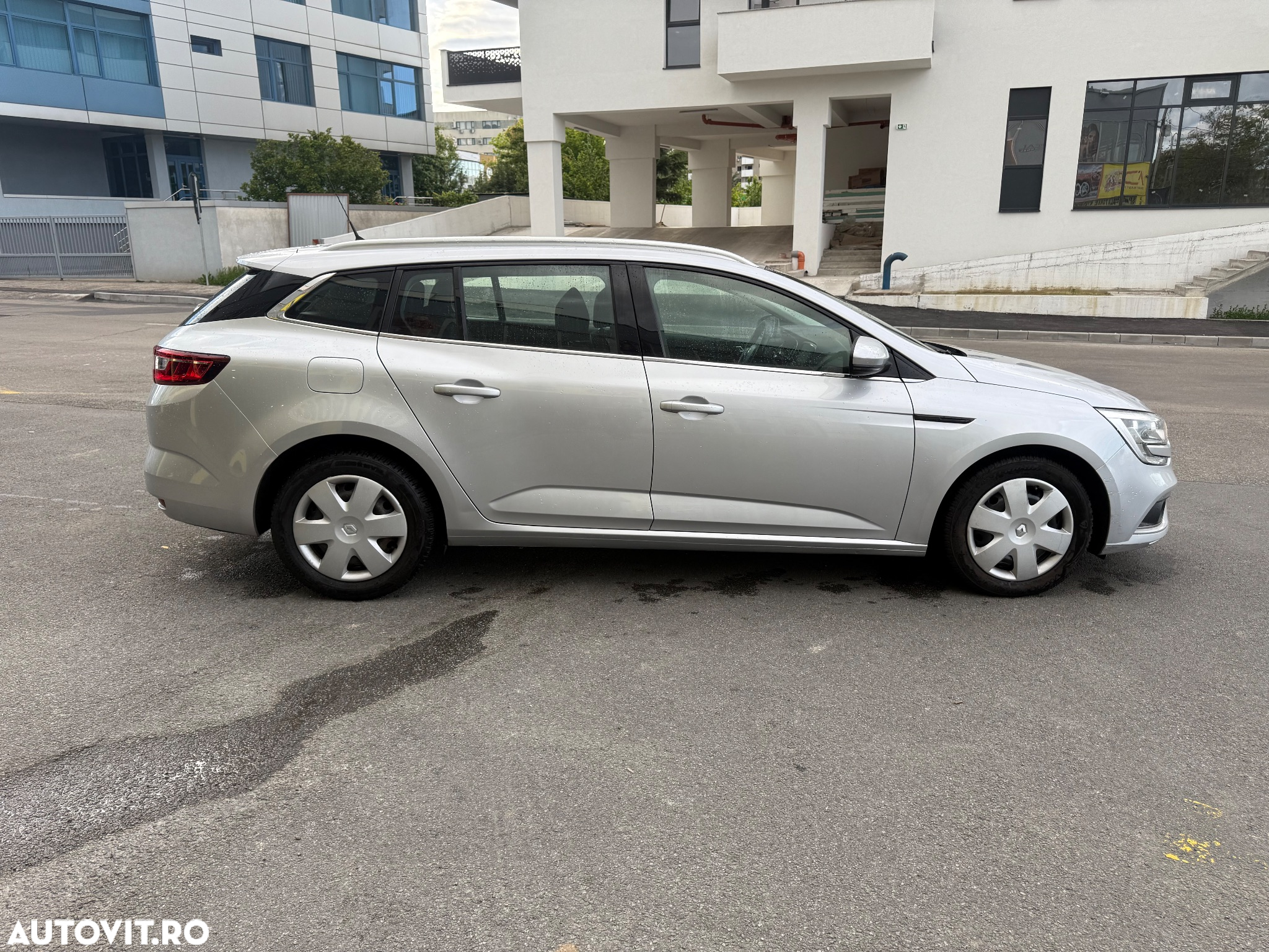 Renault Megane ENERGY dCi 110 INTENS - 16