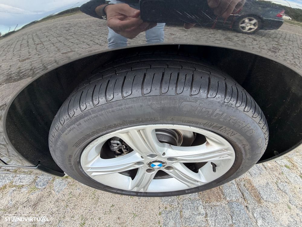 BMW 320 d Auto Exclusive - 18