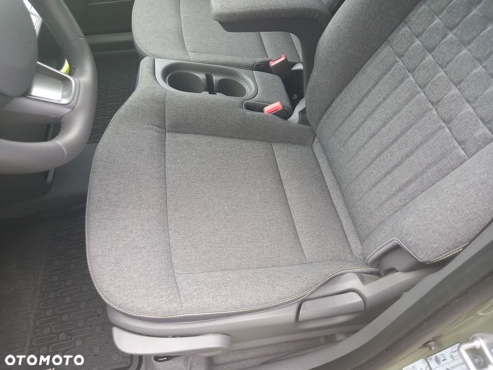 Hyundai Inster 49kWh Cross Smart - 28