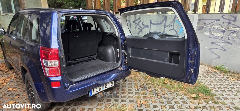 Suzuki Grand Vitara 1.9 DDiS Comfort - 5