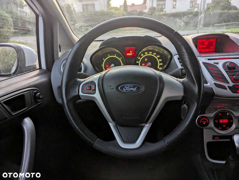 Ford Fiesta 1.6 Sport - 17
