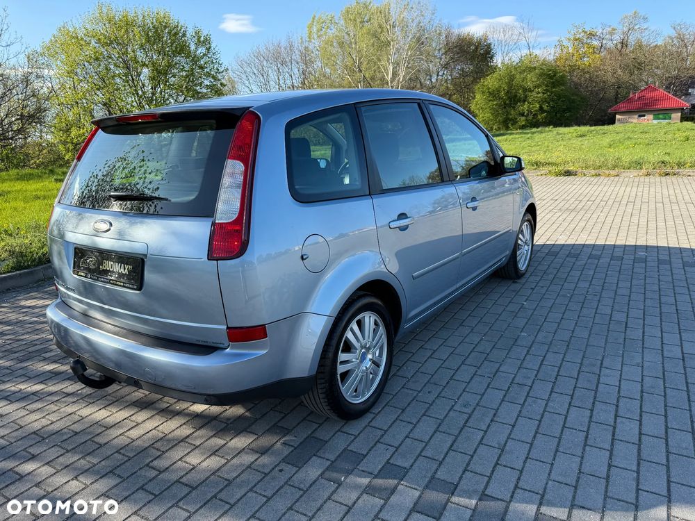 Ford Focus 2.0 16V Ghia - 8