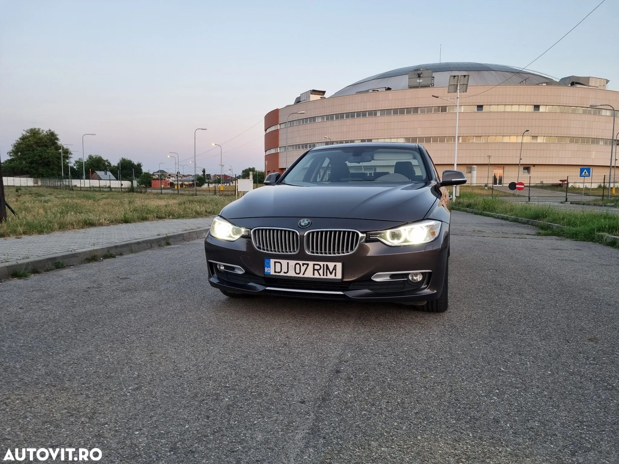 BMW Seria 3 - 1