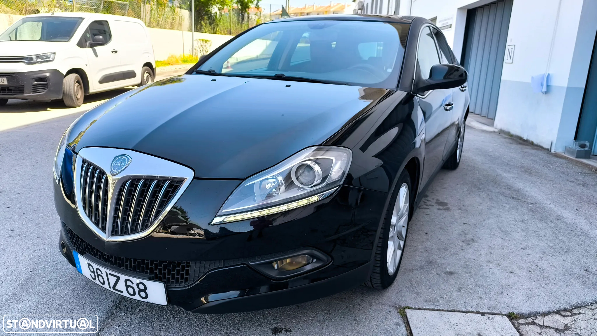 Lancia Delta 1.6 M-Jet Platino - 38