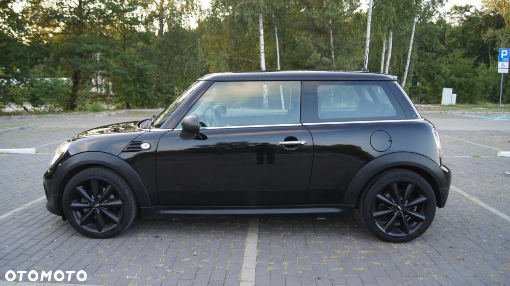 MINI ONE - 4