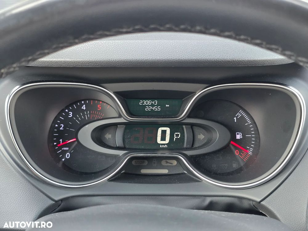 Renault Captur (ENERGY) dCi 90 EDC INTENS - 19