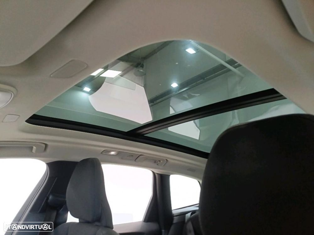 Volvo XC 60 2.0 T6 PHEV Inscription Expression AWD - 9