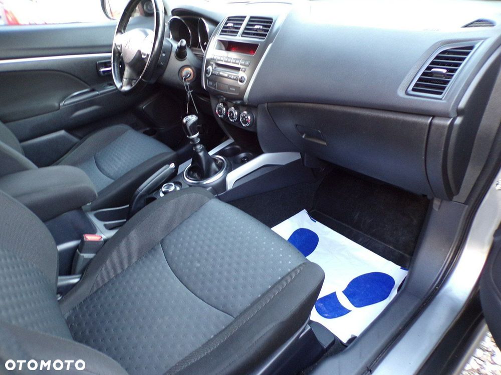 Mitsubishi ASX - 26