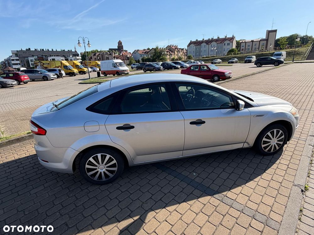 Ford Mondeo 2.0 TDCi Trend - 4