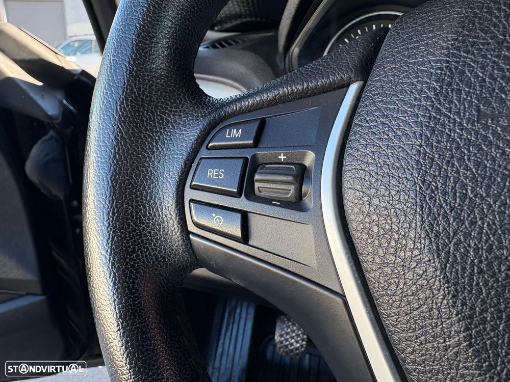 BMW 218 d Coupe - 13