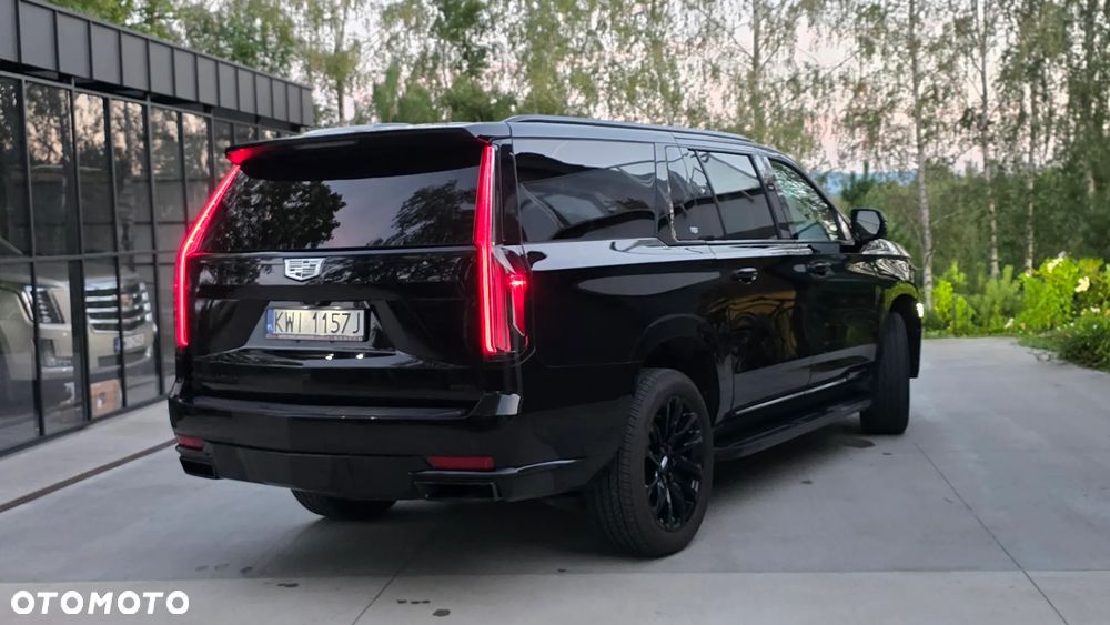 Cadillac Escalade ESV 6.2 V8 AWD AT Platinum - 4