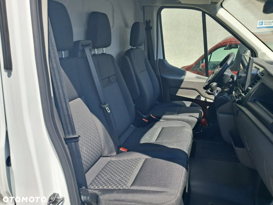 Ford Transit - 10