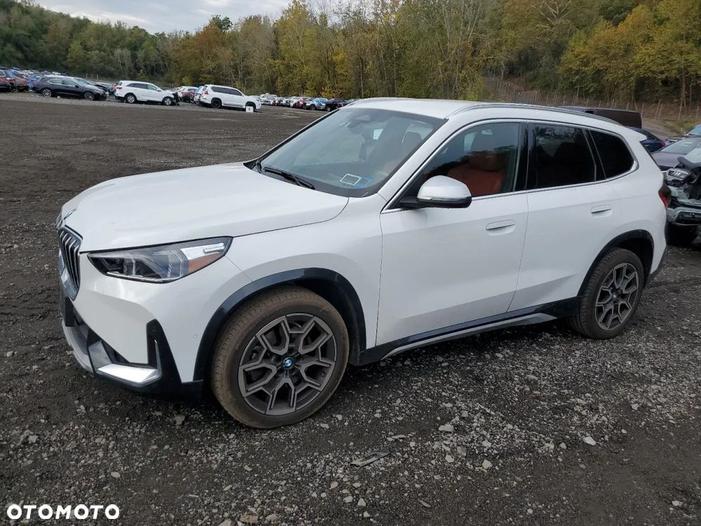 BMW X1 - 1
