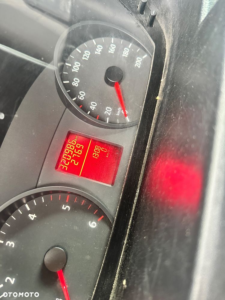 Volkswagen Crafter - 17