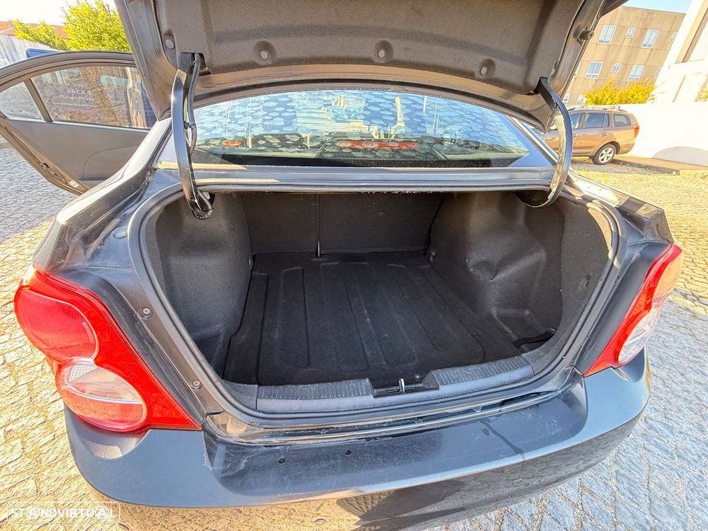 Chevrolet Aveo 1.2 LT Bi-Fuel - 3
