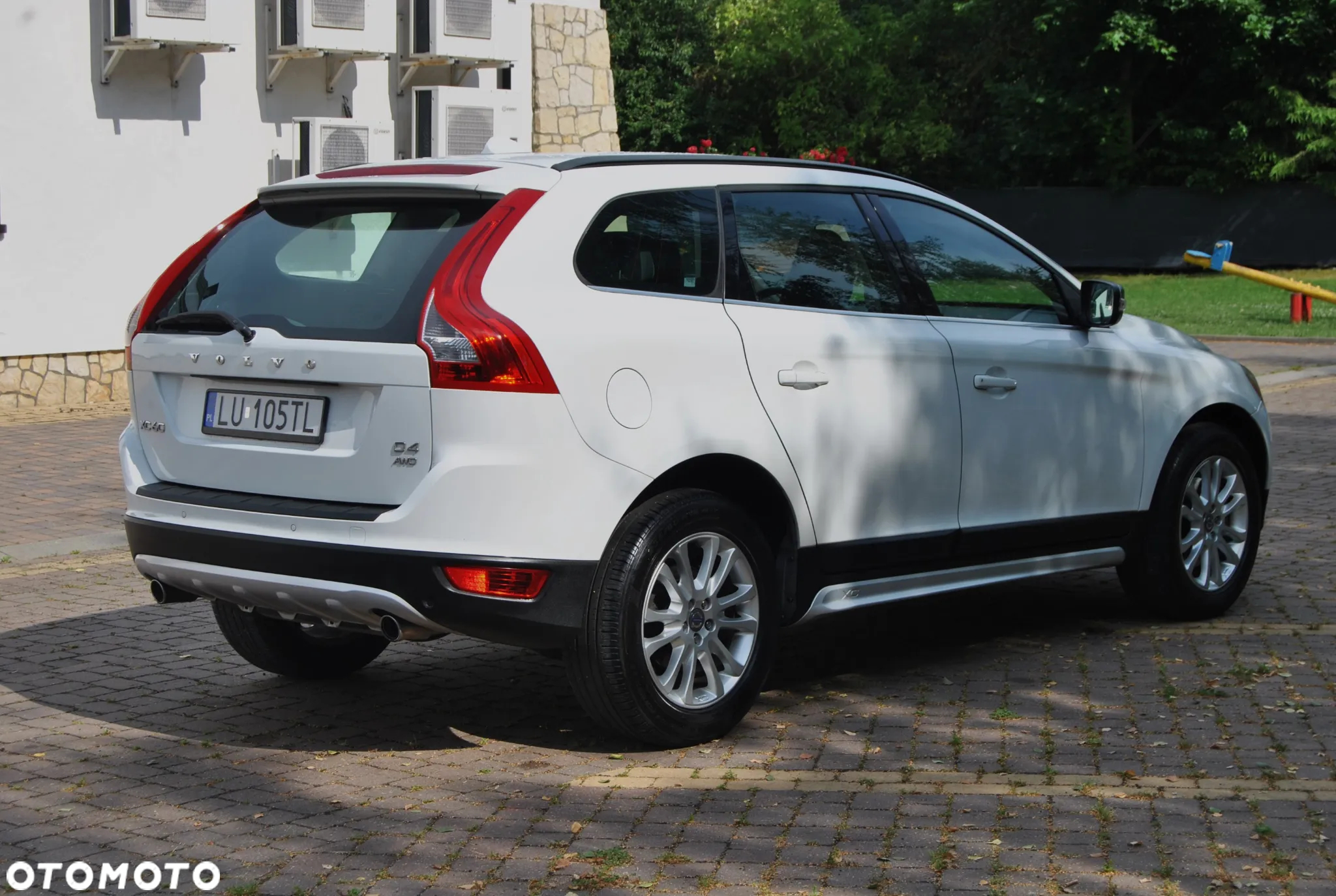 Volvo XC 60 D5 AWD Geartronic Momentum - 3