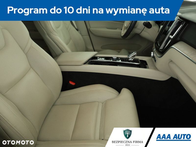 Volvo XC 60 - 9