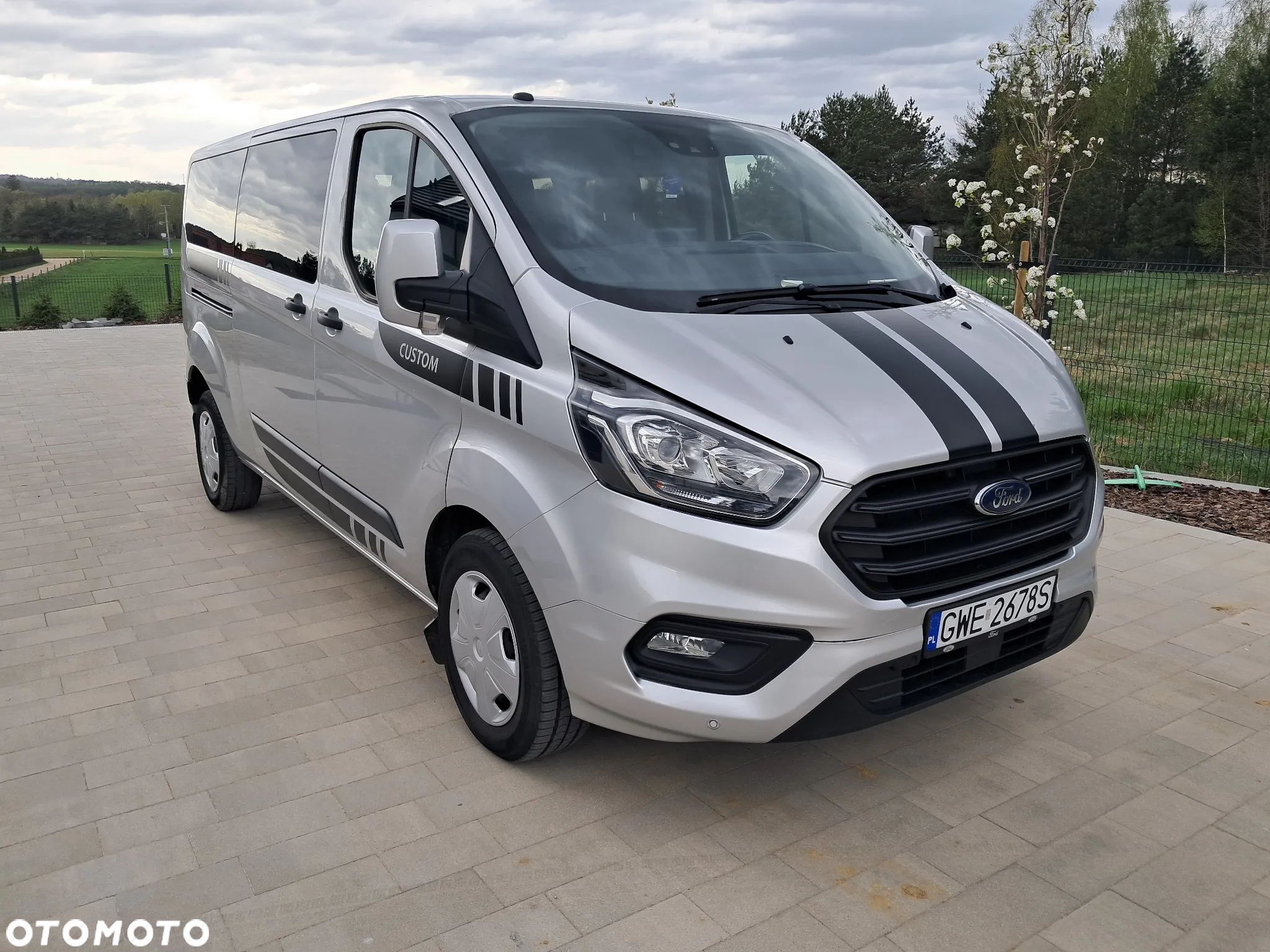Ford Transit Custom 310 L2H1 Limited - 1