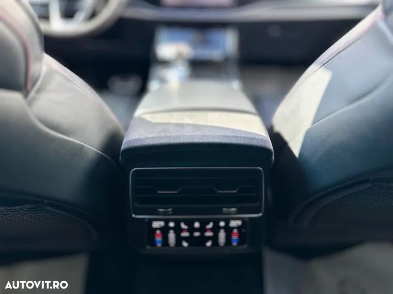 Audi RS Q8 RSQ8 4.0 TFSI quattro MHEV Tiptronic - 13