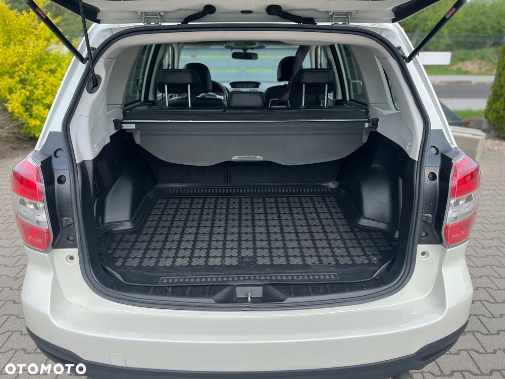 Subaru Forester 2.0XT Platinum Lineartronic EU6 - 16