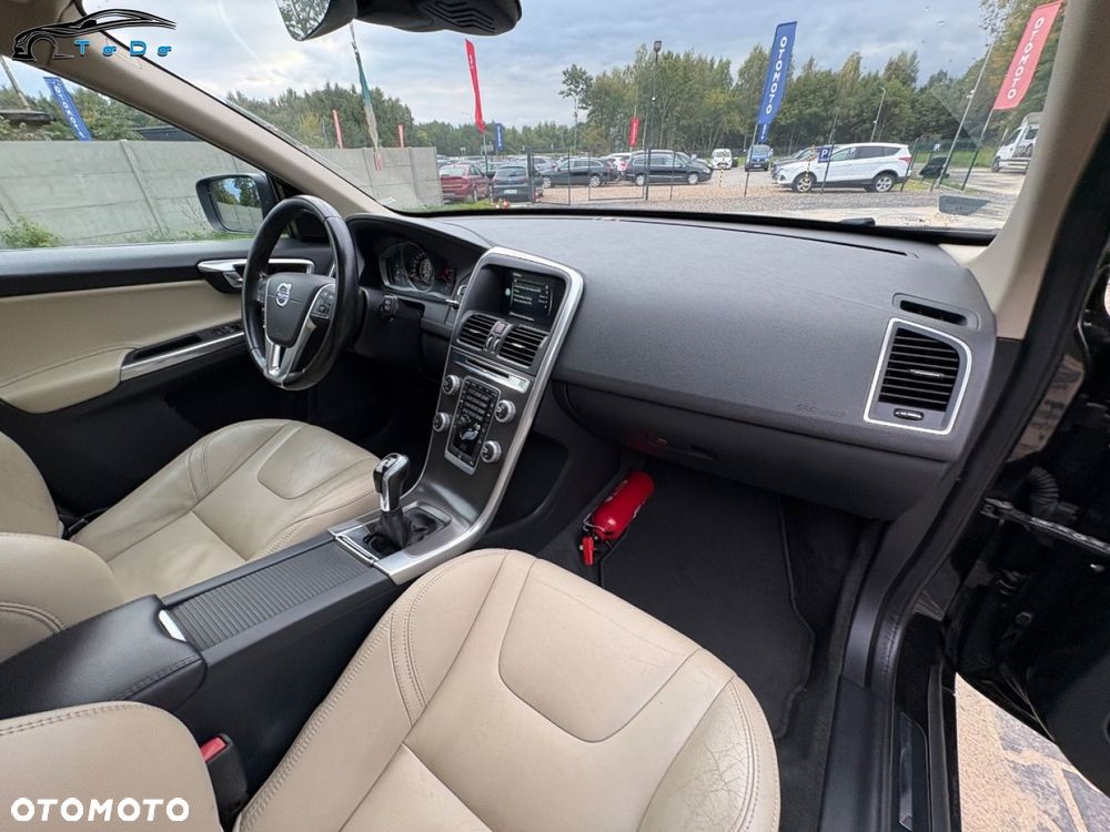 Volvo XC 60 D3 Drive-E Summum - 33