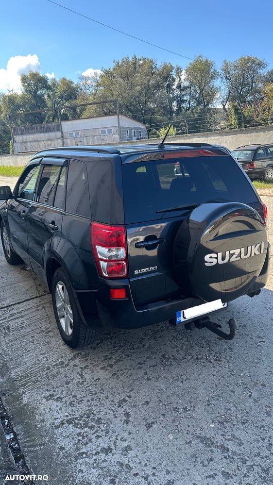 Suzuki Grand Vitara - 2