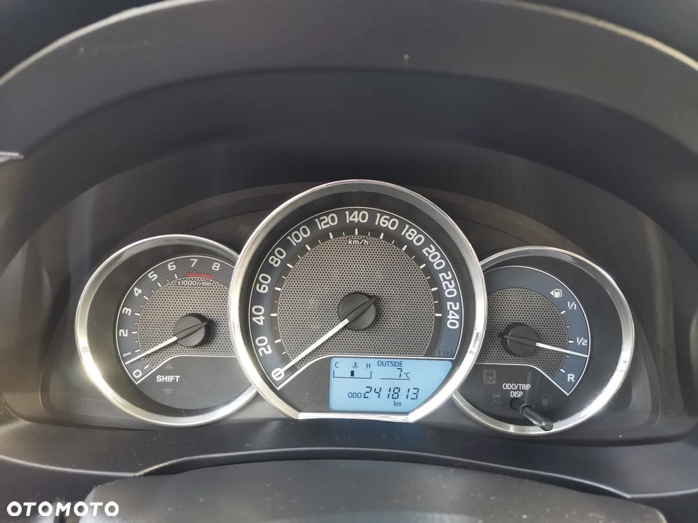 Toyota Corolla 1.6 Premium EU6 - 11