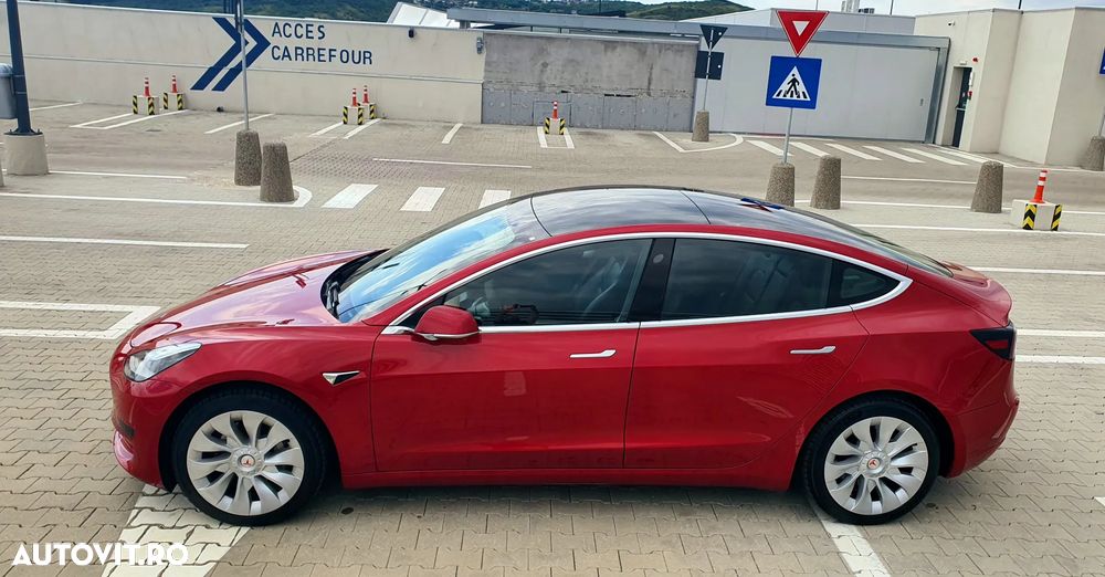 Tesla Model 3 Standard Reichweite Plus Hinterradantrieb - 5