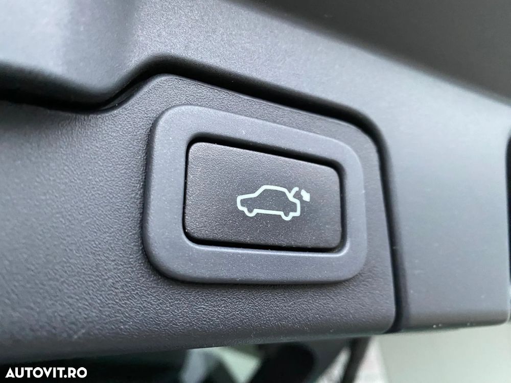 Land Rover Range Rover Evoque - 30