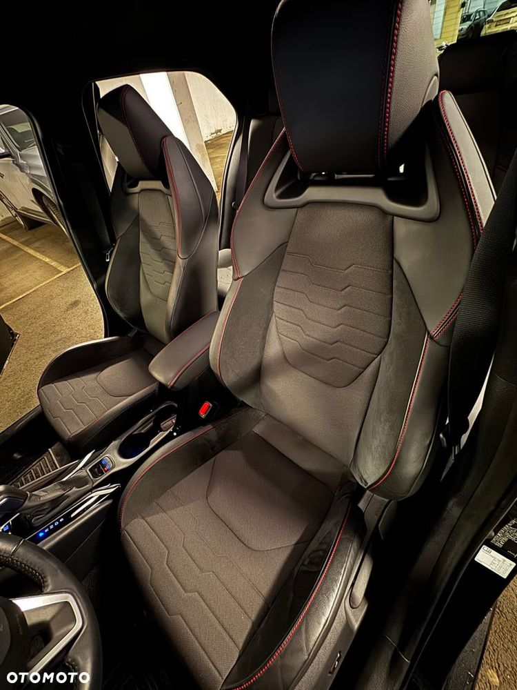Toyota Corolla 1.8 Comfort - 27
