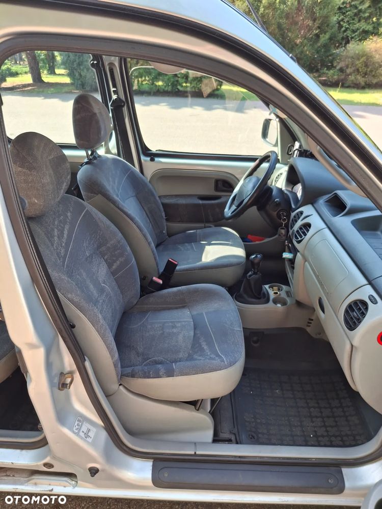 Renault Kangoo 1.6 16V Expression - 17