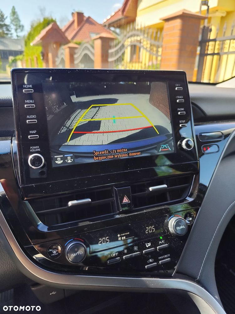 Toyota Camry 2.5 Hybrid Prestige CVT - 16