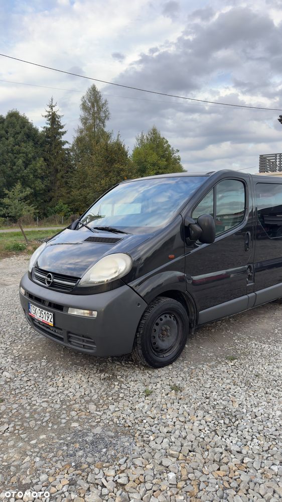 Opel Vivaro Tour - 6