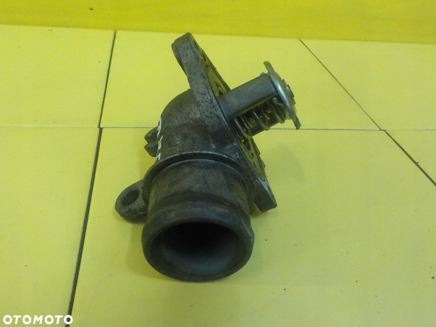 CHRYSLER 300C CHEROKEE 3.0 CRD 10r 218KM 642 obudowa termostatu A6422000315 - 3