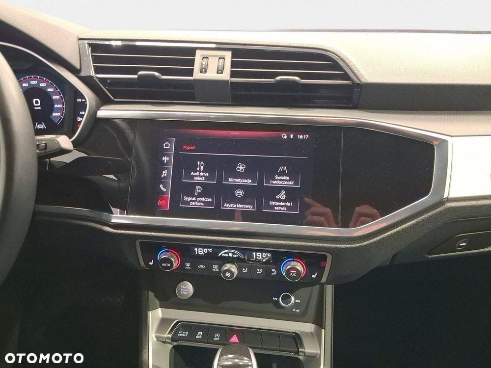 Audi Q3 Sportback - 18