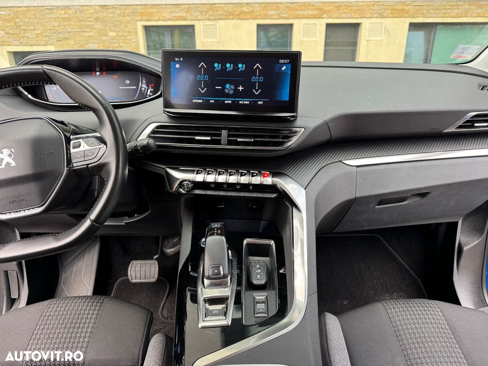 Peugeot 3008 PureTech 130 Stop & Start GPF EAT8 Allure - 26