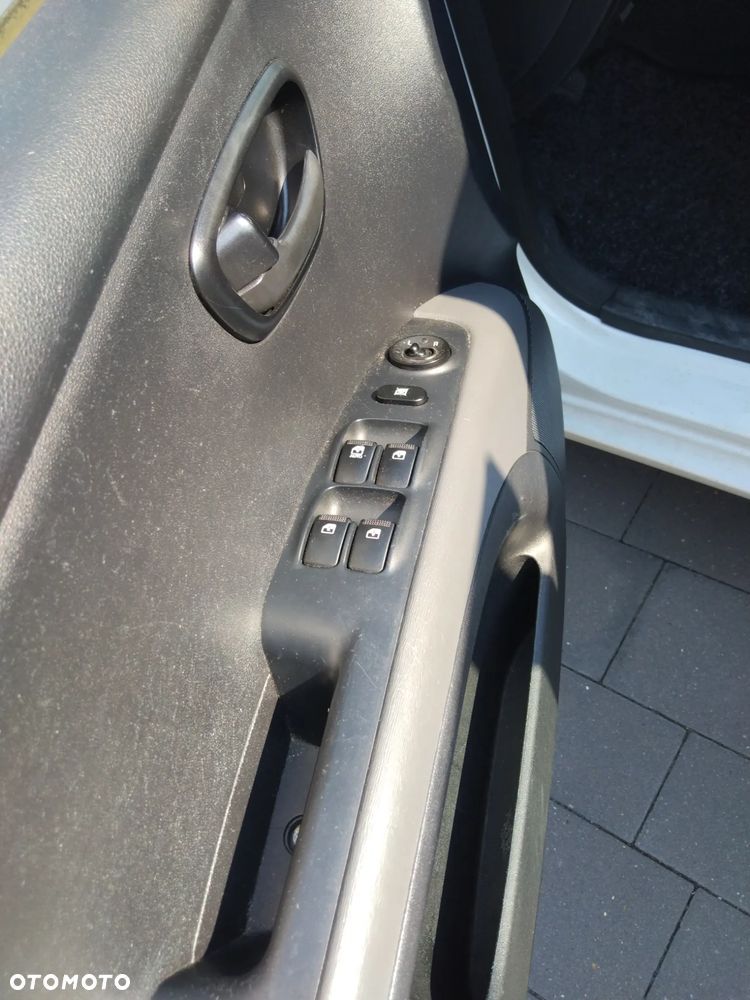 Hyundai i10 1.1 Comfort - 11