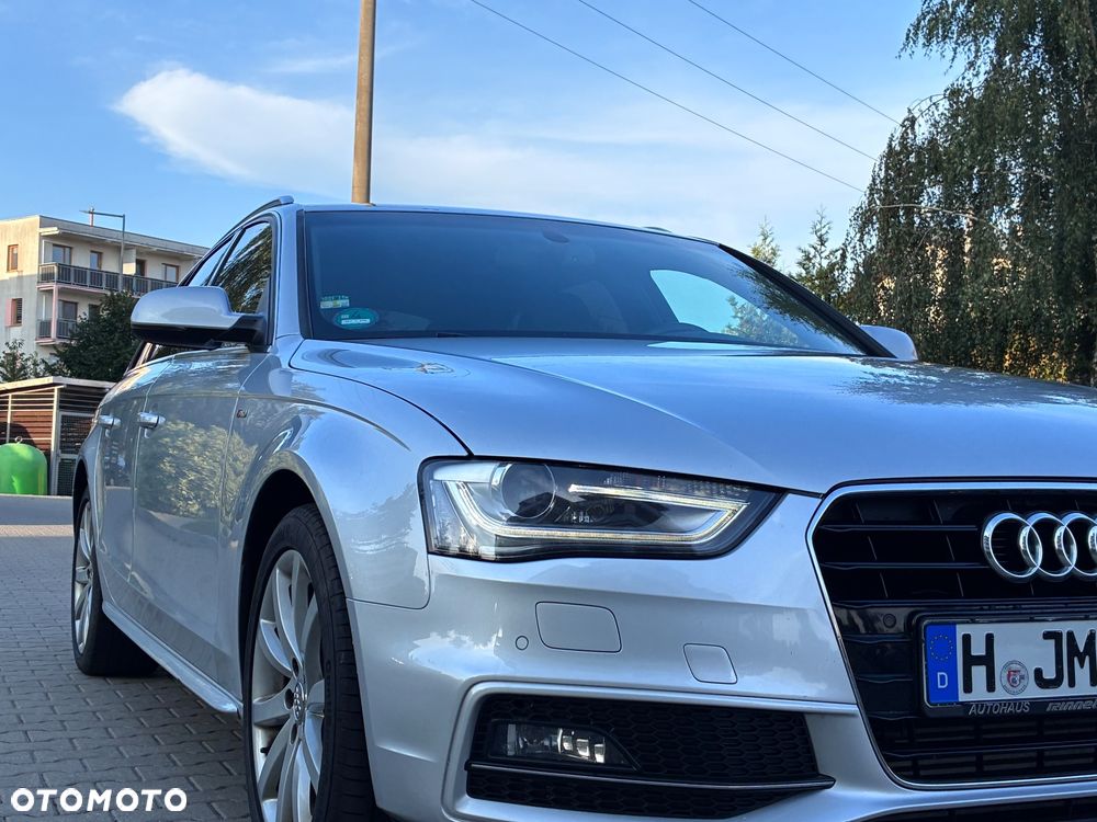 Audi A4 Avant 2.0 TDI DPF S line Sportpaket - 5