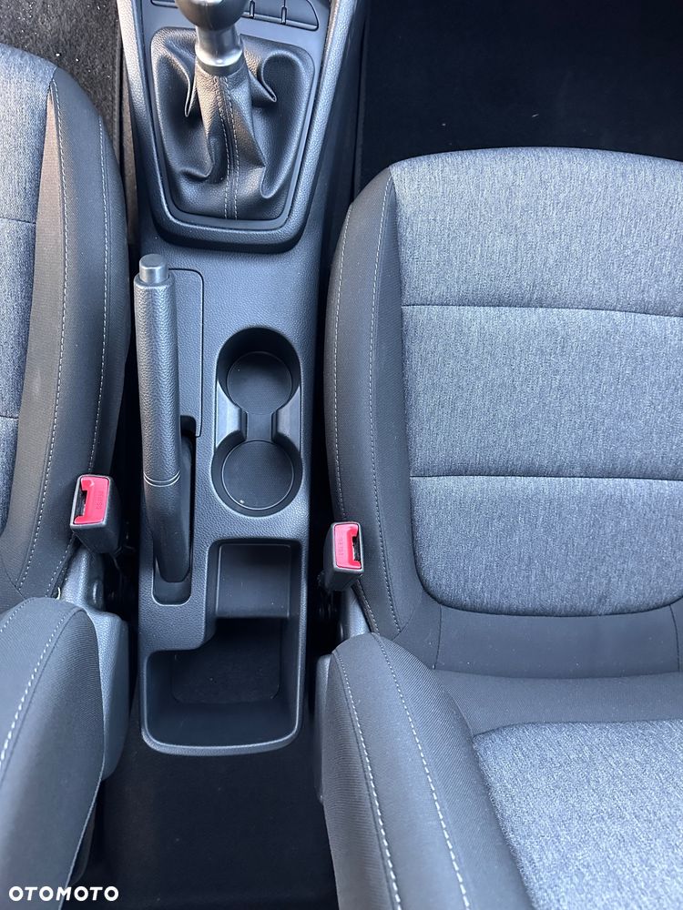 Kia Stonic - 25